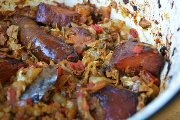 Varza Calita cu carnati si carne porc