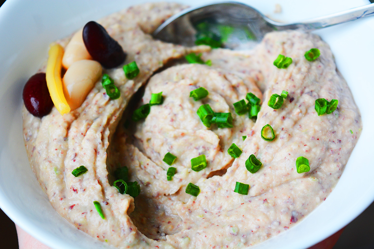 Pasta de fasole cu tahini