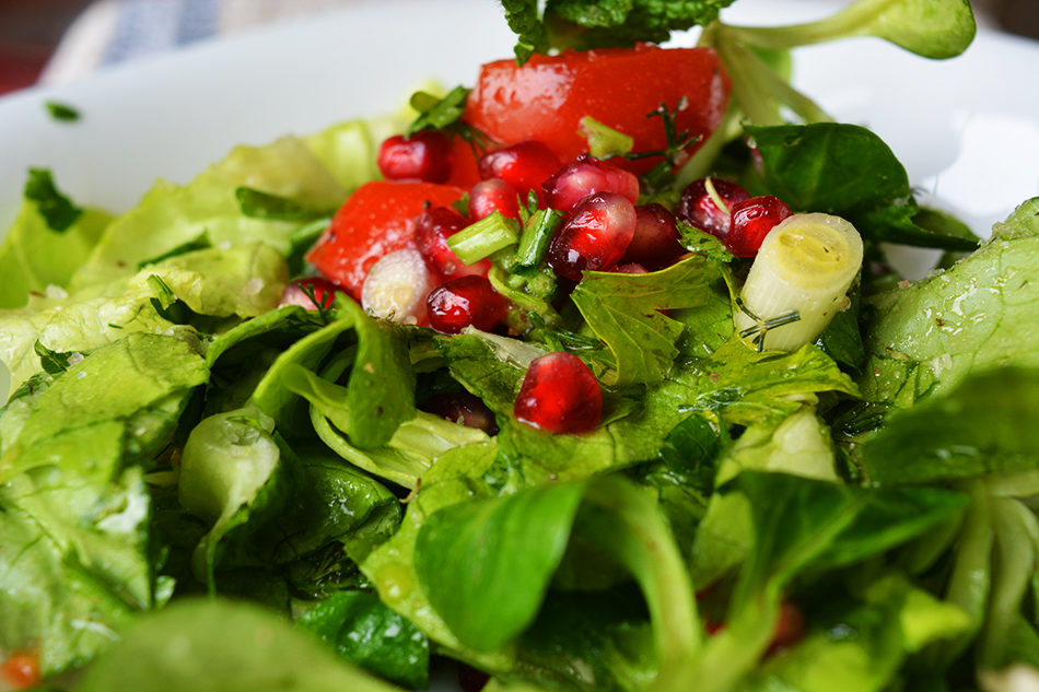 Salata verde cu rodie